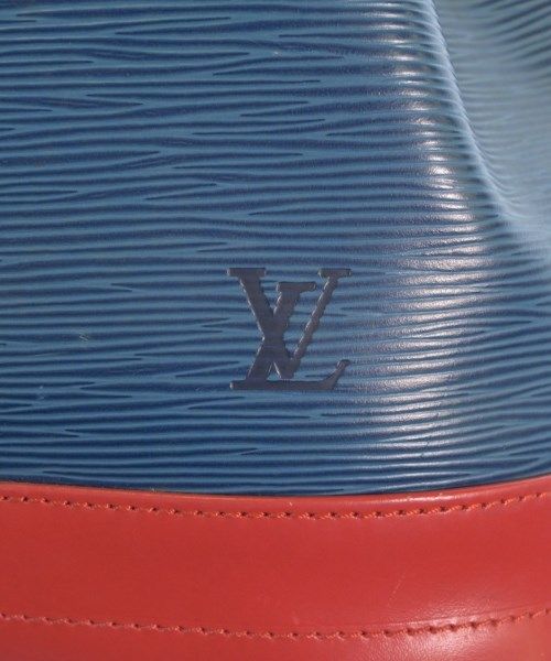 Louis Vuitton Shoulder Bag — view 5
