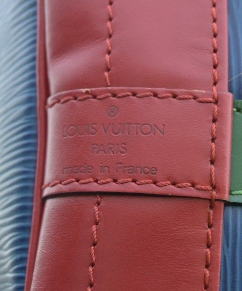 Louis Vuitton Shoulder Bag — view 4