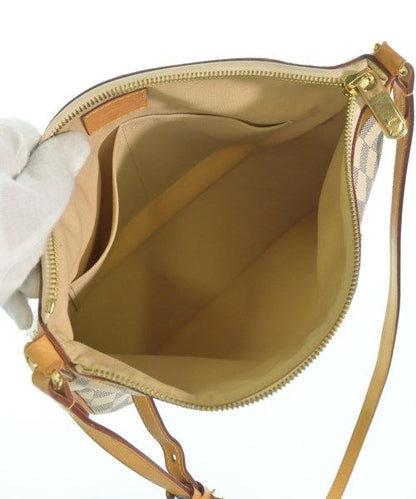Louis Vuitton Shoulder Bag — view 4