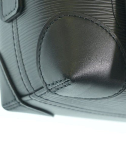 Louis Vuitton Shoulder Bag — view 8