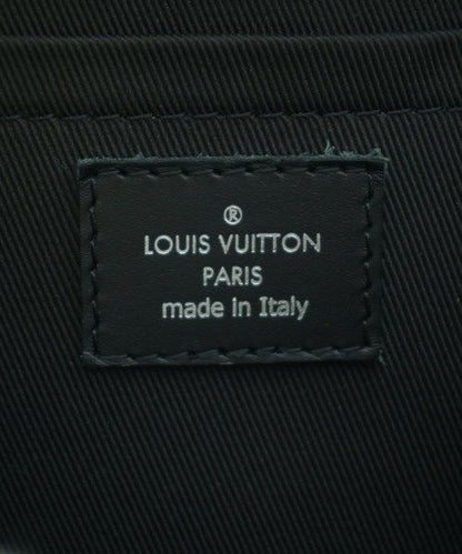 Louis Vuitton Shoulder Bag — view 5