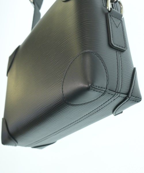 Louis Vuitton Shoulder Bag — view 6