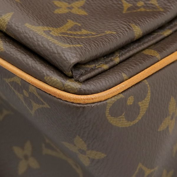 Louis Vuitton Shoulder Bag Viva-Cite MM Monogram Canvas Gold Brown — view 4
