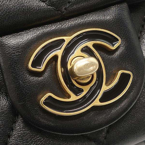Chanel Shoulder Bag Quilted Chain Leather Black Vintage CC Logo — view 5