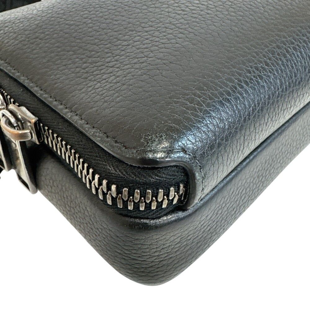 Dior CD Logo Shoulder Bag CD Leather Black — view 3