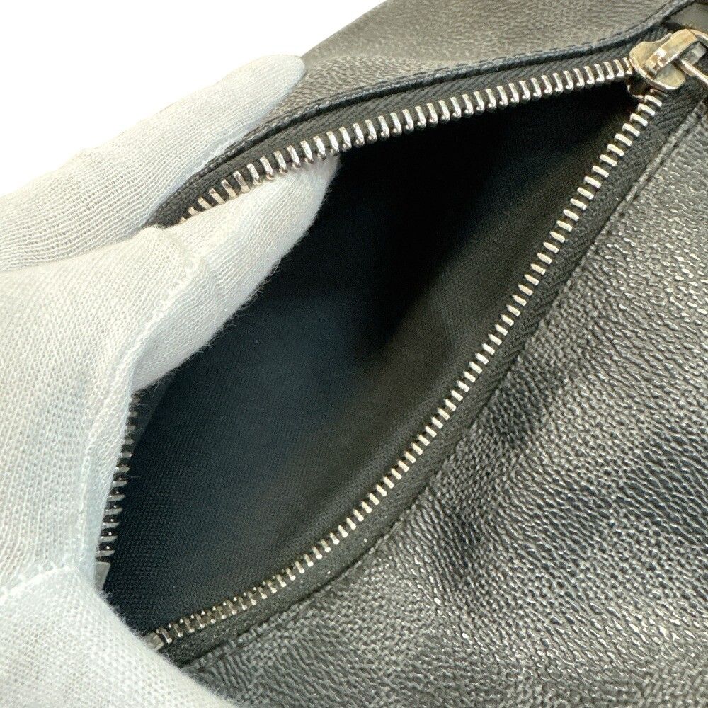 Louis Vuitton Mick MM Damier Leather Shoulder Bag Black — view 5