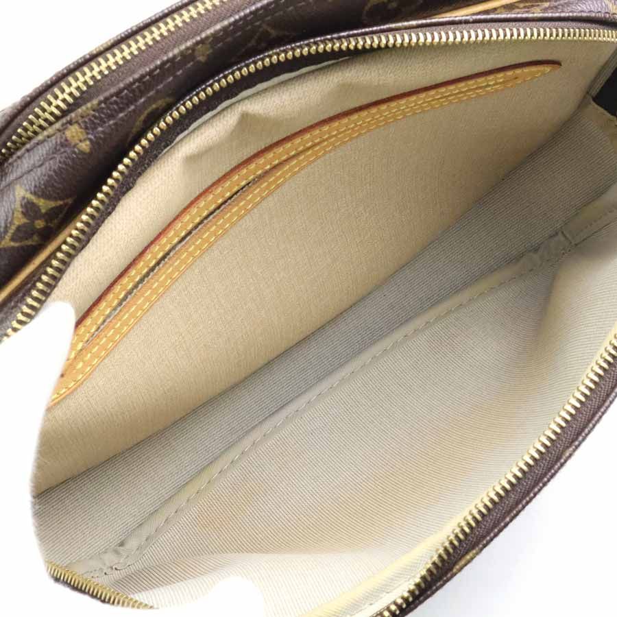 Louis Vuitton Crossbody Shoulder Bag Monogram Reporter PM — view 7