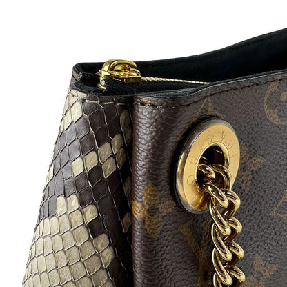 Louis Vuitton Shoulder Bag Nnu BB — view 7