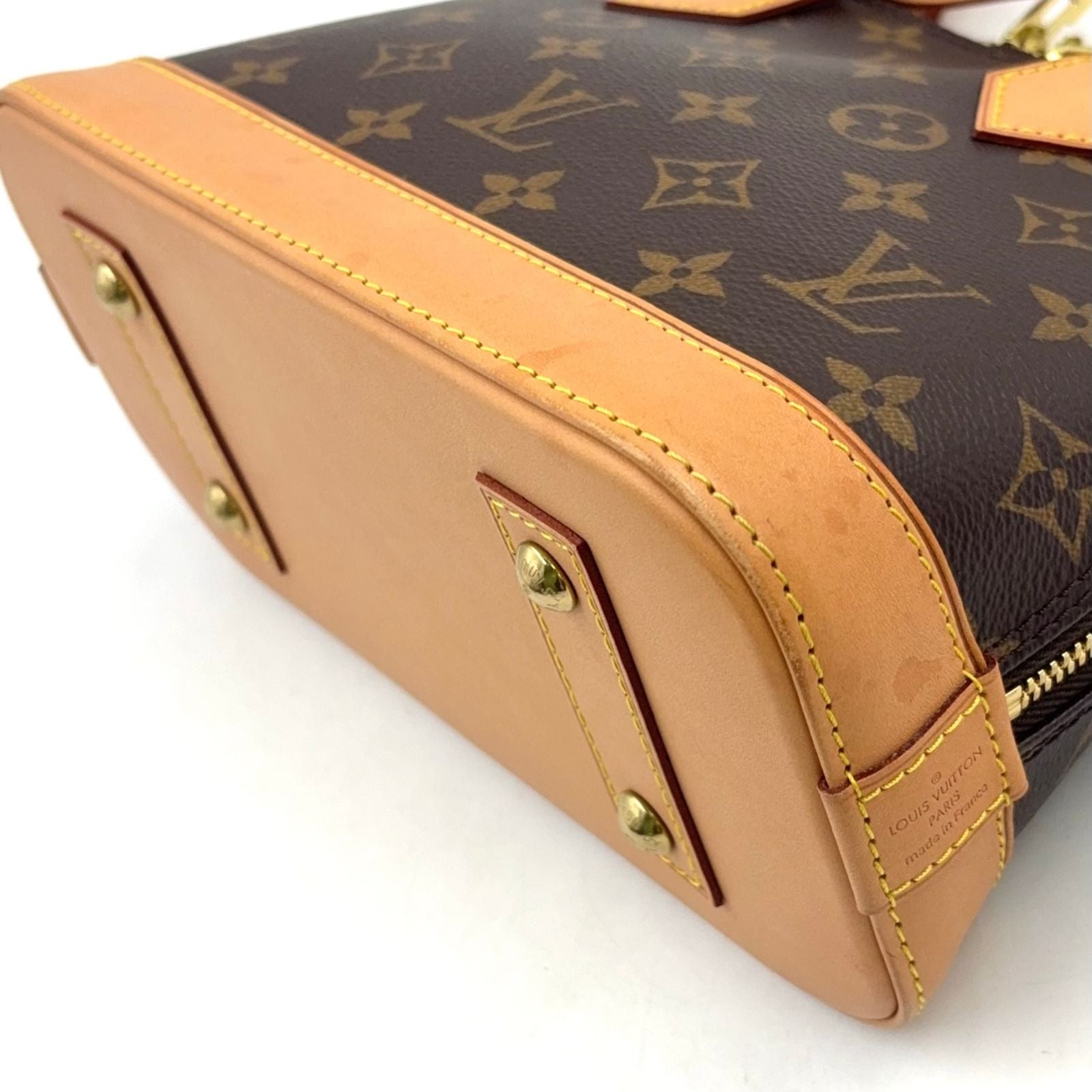 Louis Vuitton Alma BB Monogram Leather Brown Light Handbag Gold — view 6