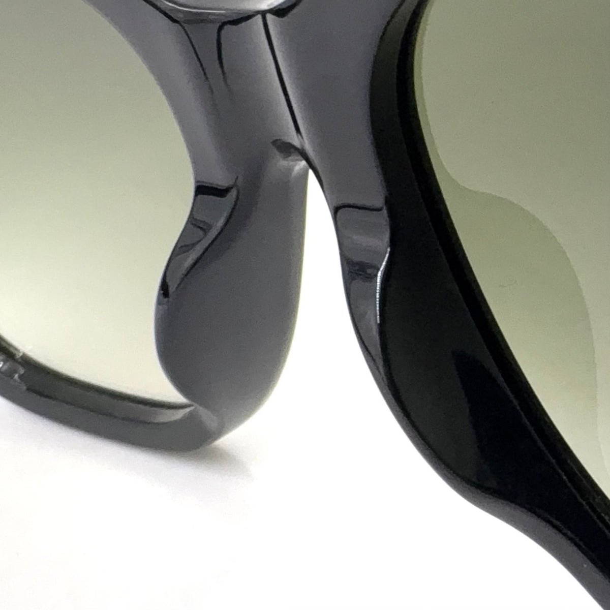 Louis Vuitton My Monogram Cat Eye Acetate Metal Gold Black Sunglasses Eyewear — view 7