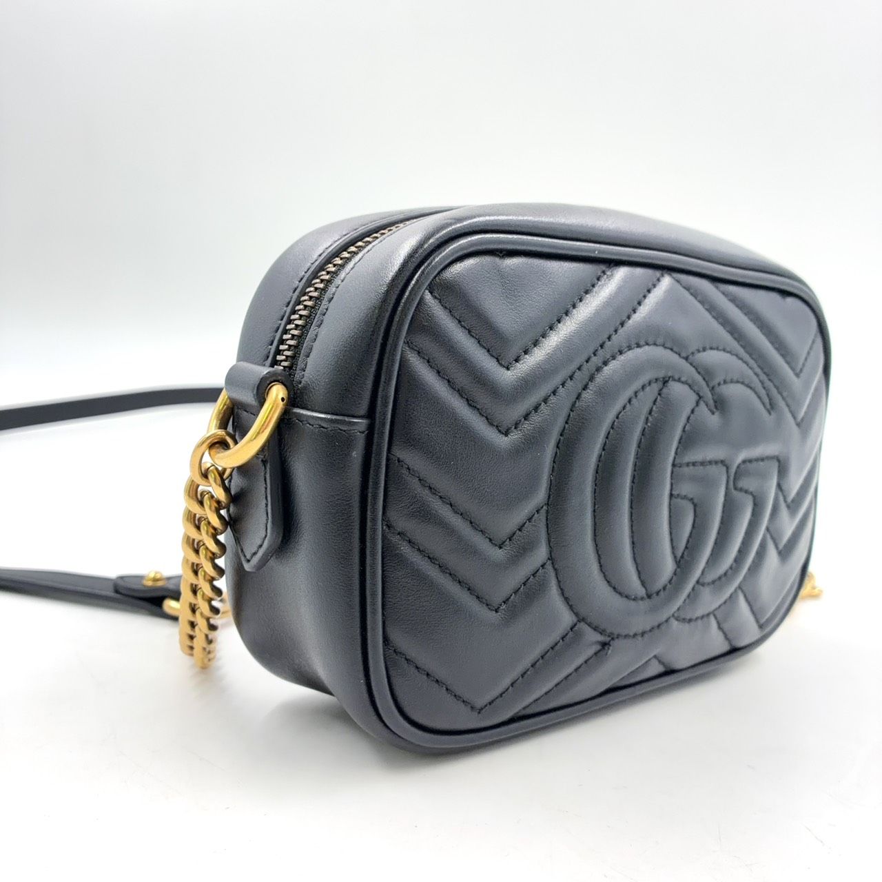 Gucci GG Marmont Quilted Leather Black Shoulder Bag Gold — view 2