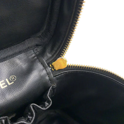 Chanel CC Logo Vanity Caviar Leather Black Pouch Gold — view 6