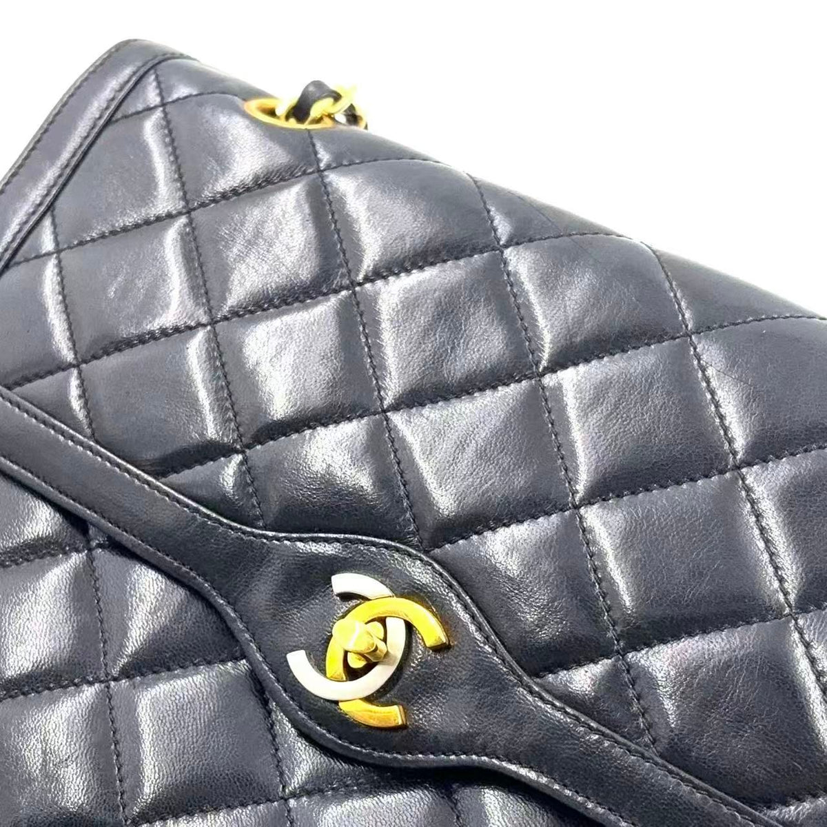 Chanel Limited Edition Quilted Lambskin Black Chain Shoulder Bag Gold — view 5