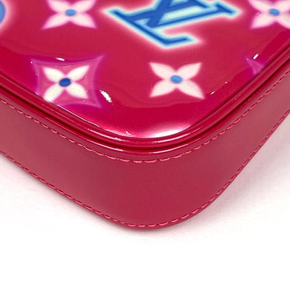 Louis Vuitton Mini Pochette Accessoires Pouch Monogram Vernis Fuchsia — view 3