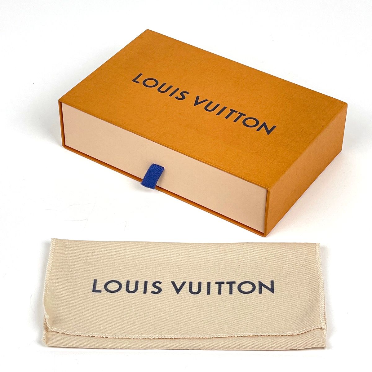 Louis Vuitton Mini Pochette Accessoires Pouch Monogram Vernis Fuchsia — view 6