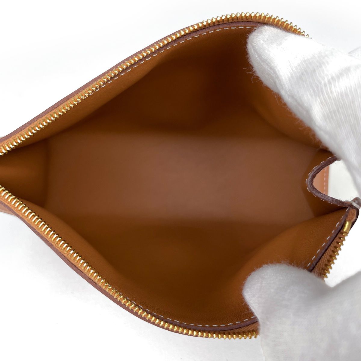 Hermes Zipengo Chaine D'ancre PM Clutch Leather Toffee — view 5