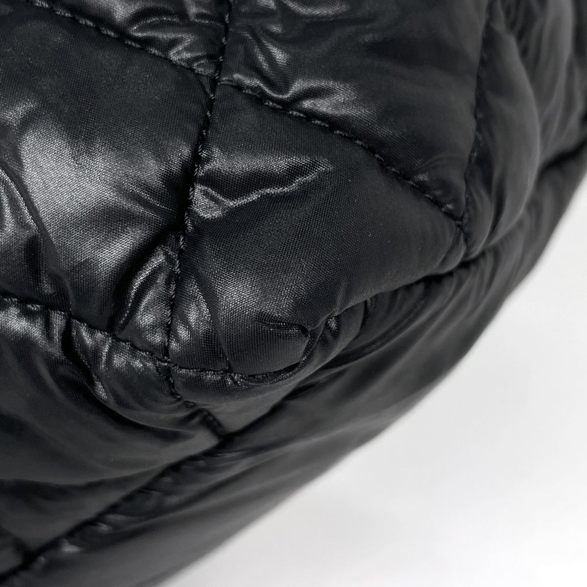 Chanel Tote Coco Cocoon Small CC Logo Nylon Black — view 3
