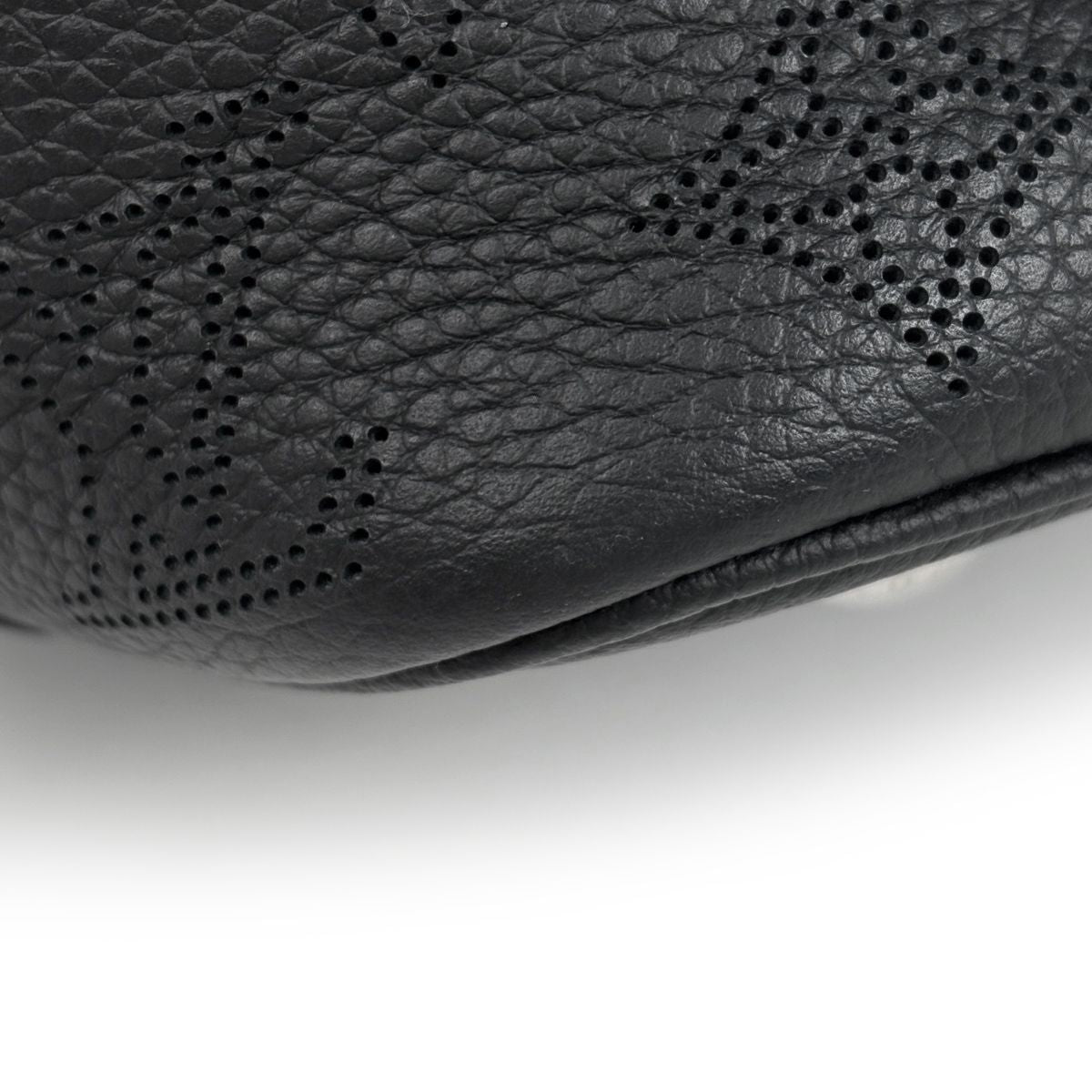 Louis Vuitton Blossom PM Handbag 2-Way Monogram Mahina Noir — view 3