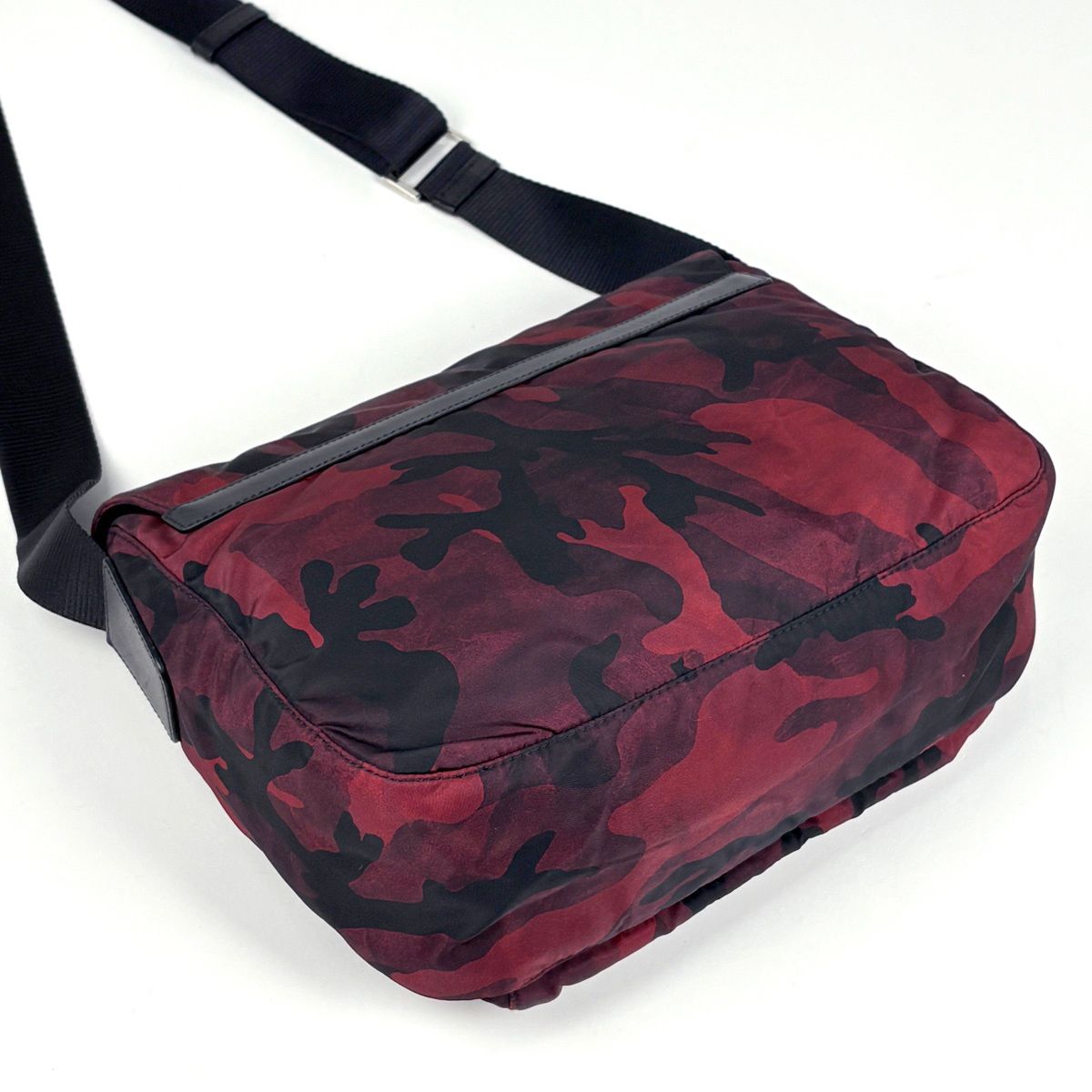 Prada Shoulder Bag Camouflage Nylon Red Black — view 2