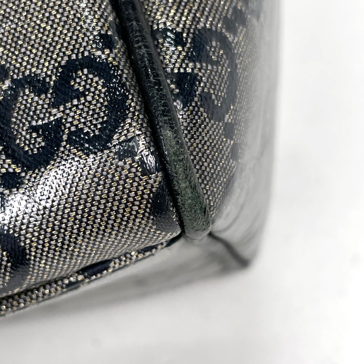 Gucci Handbag GG Crystal Pattern Beige Black — view 3