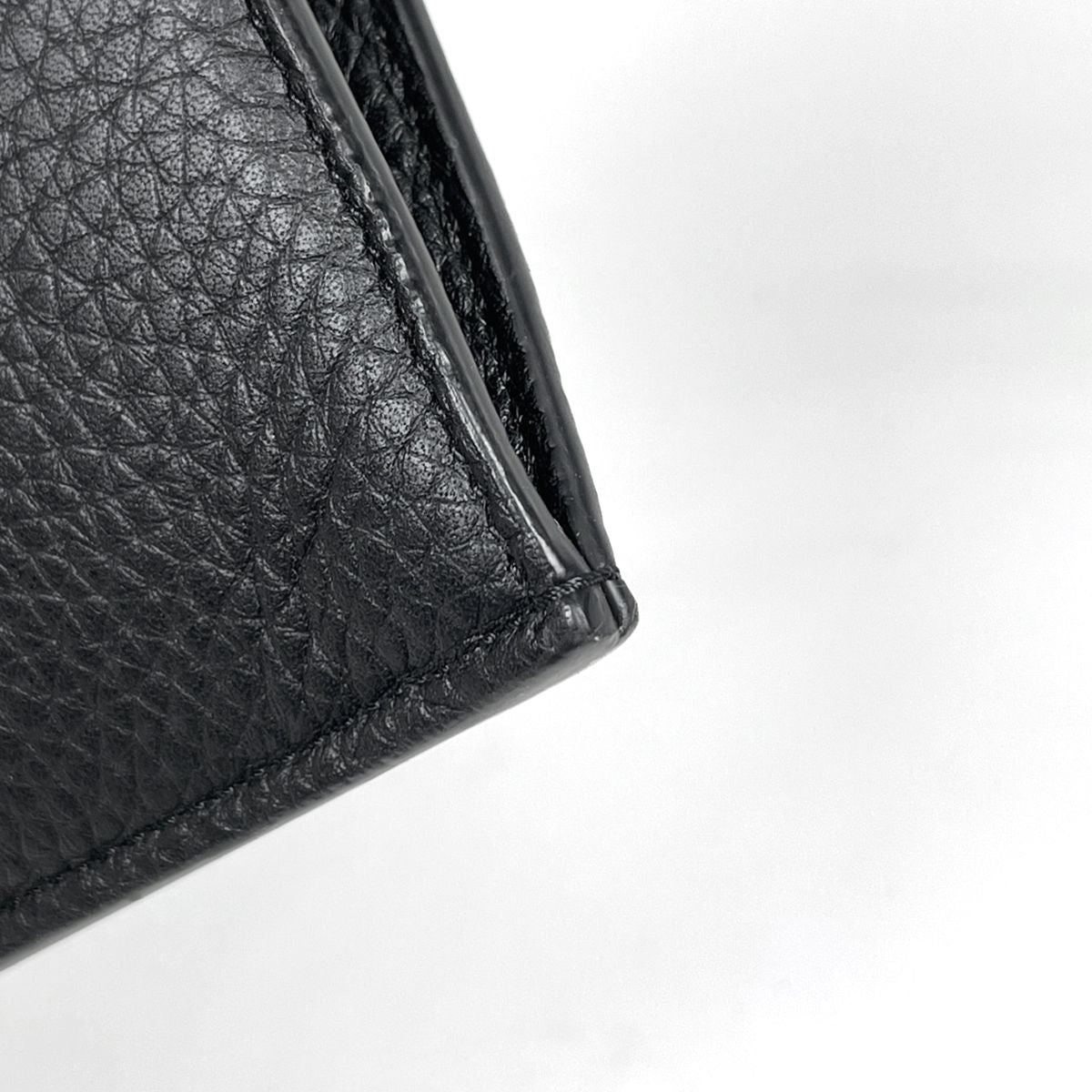 Louis Vuitton Pochette Jules GM Clutch Taurillon Noir — view 3
