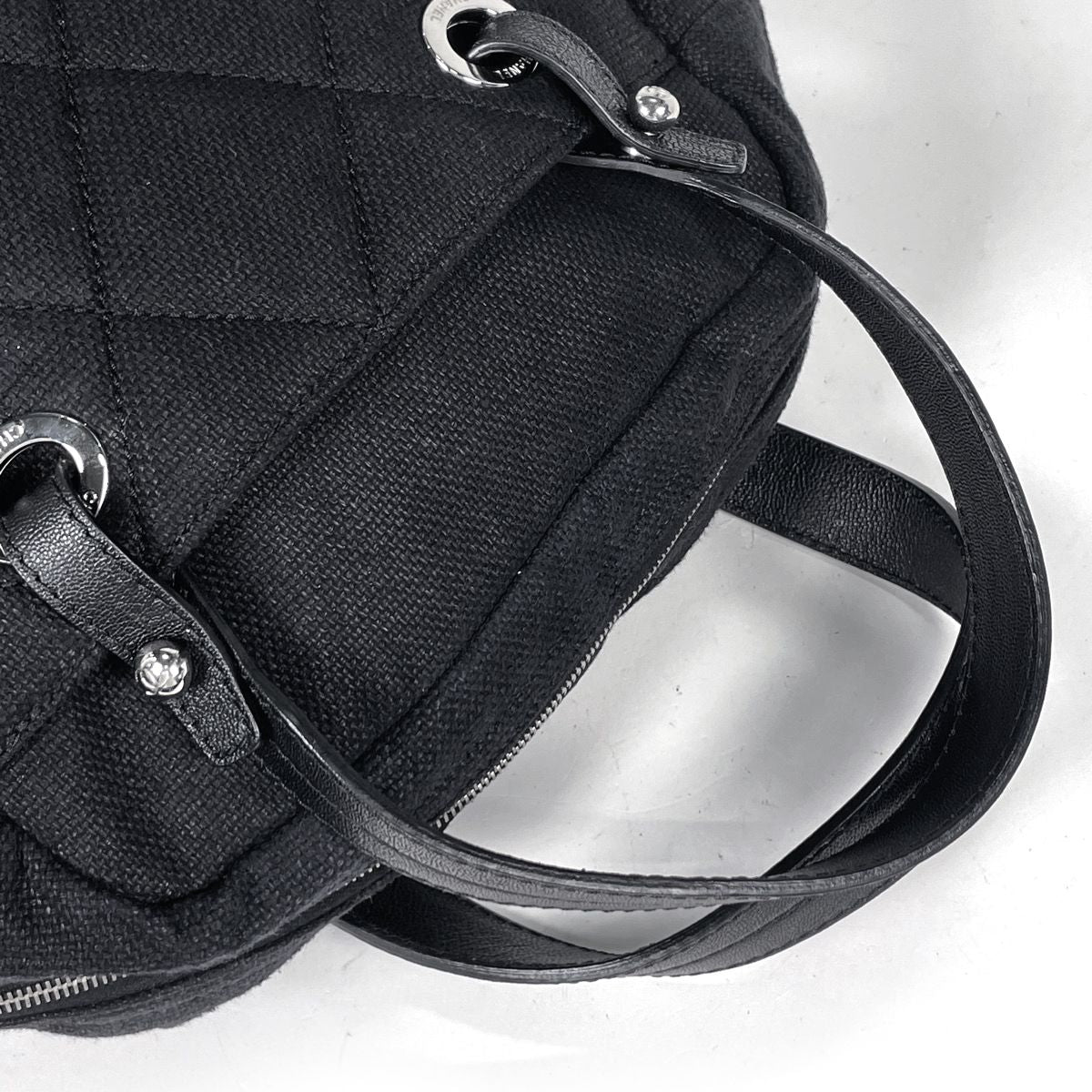 Chanel Handbag CC Logo Fabric Black — view 6
