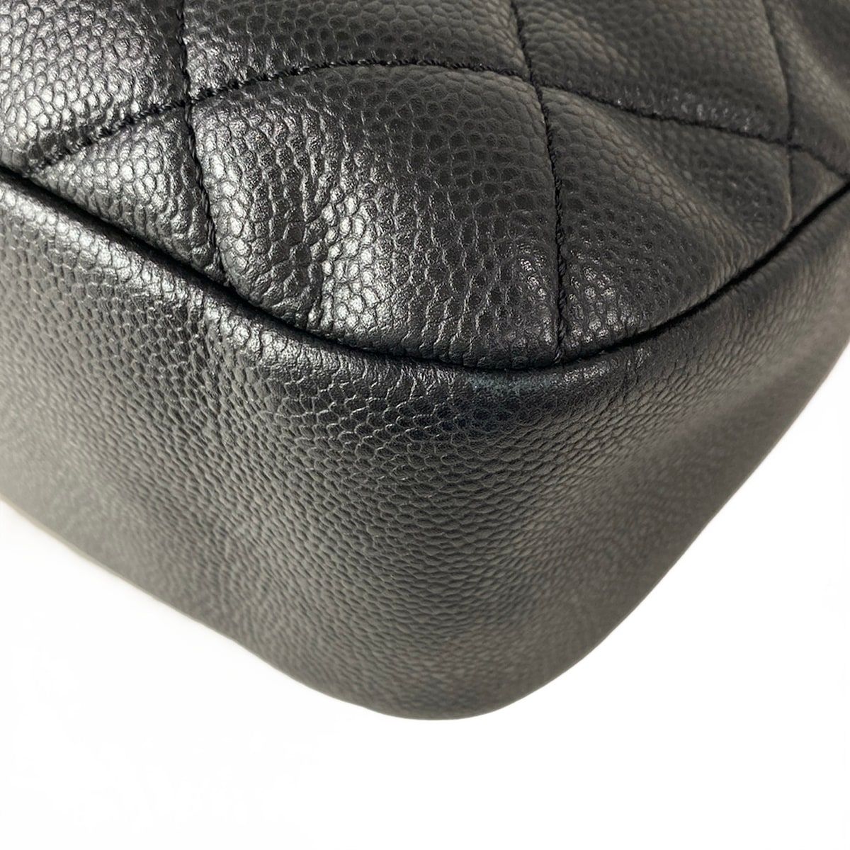 Chanel Tote Quilted Black CC Logo Silver Chain — view 6