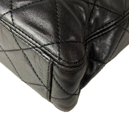 Chanel Tote Quilted Black Gold Lambskin — view 8