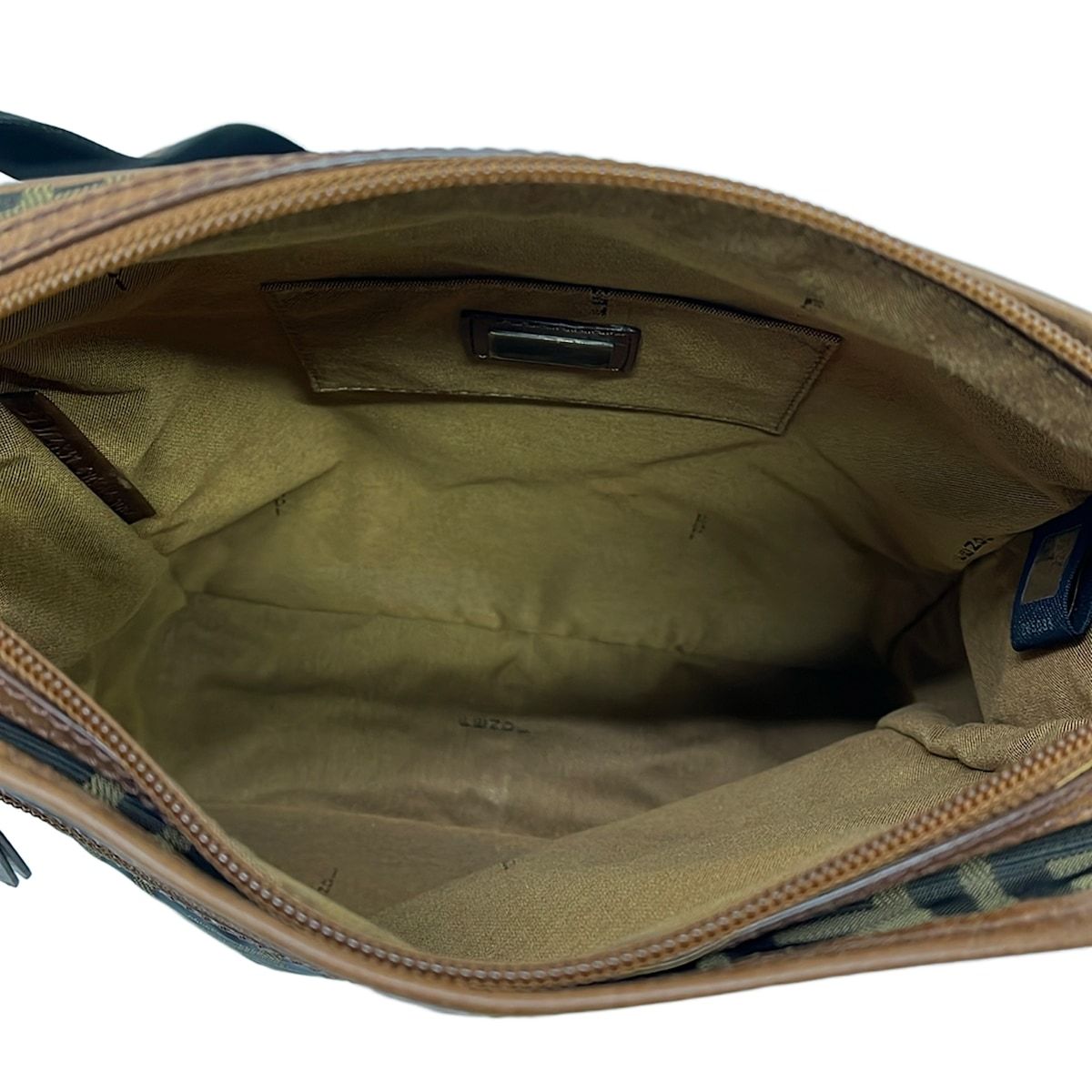 Fendi Shoulder Bag Zucca Pattern Khaki Black Brown Leather — view 7