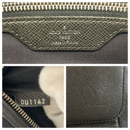 Louis Vuitton Taiga Roman MM Gray Silver Shoulder Bag — view 3