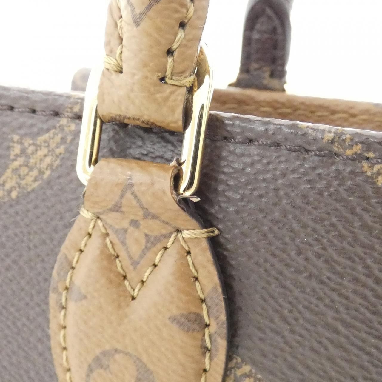 Louis Vuitton Monogram Giant on the Go BB Bag — view 4