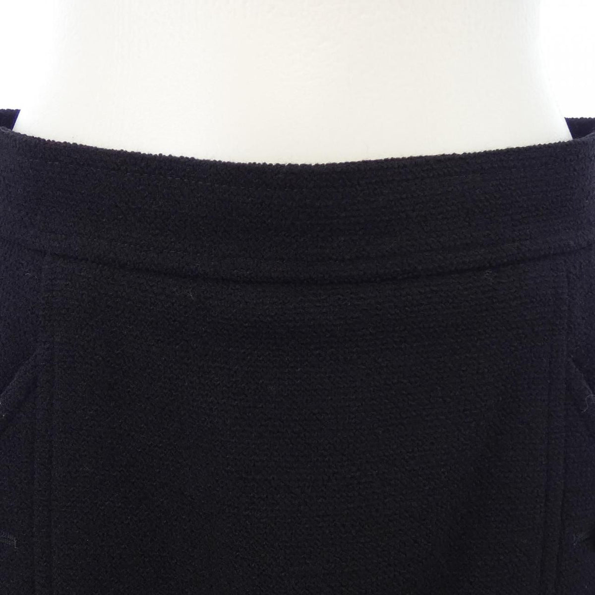 Chanel Vintage 94A Skirt — view 5