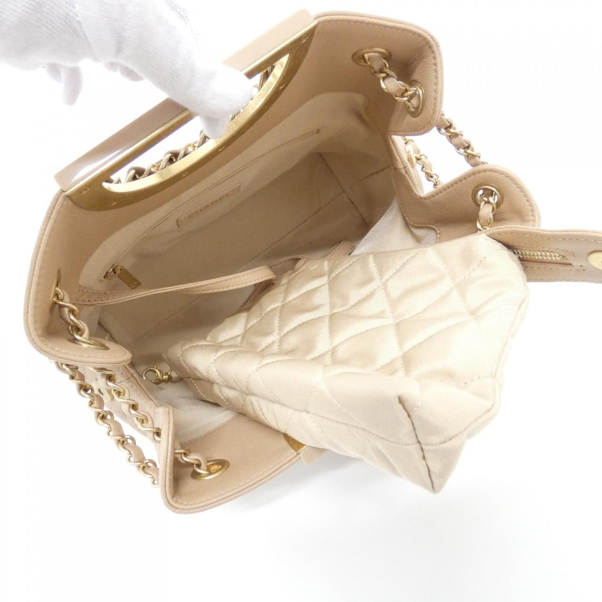 Chanel Shoulder Bag Beige — view 8