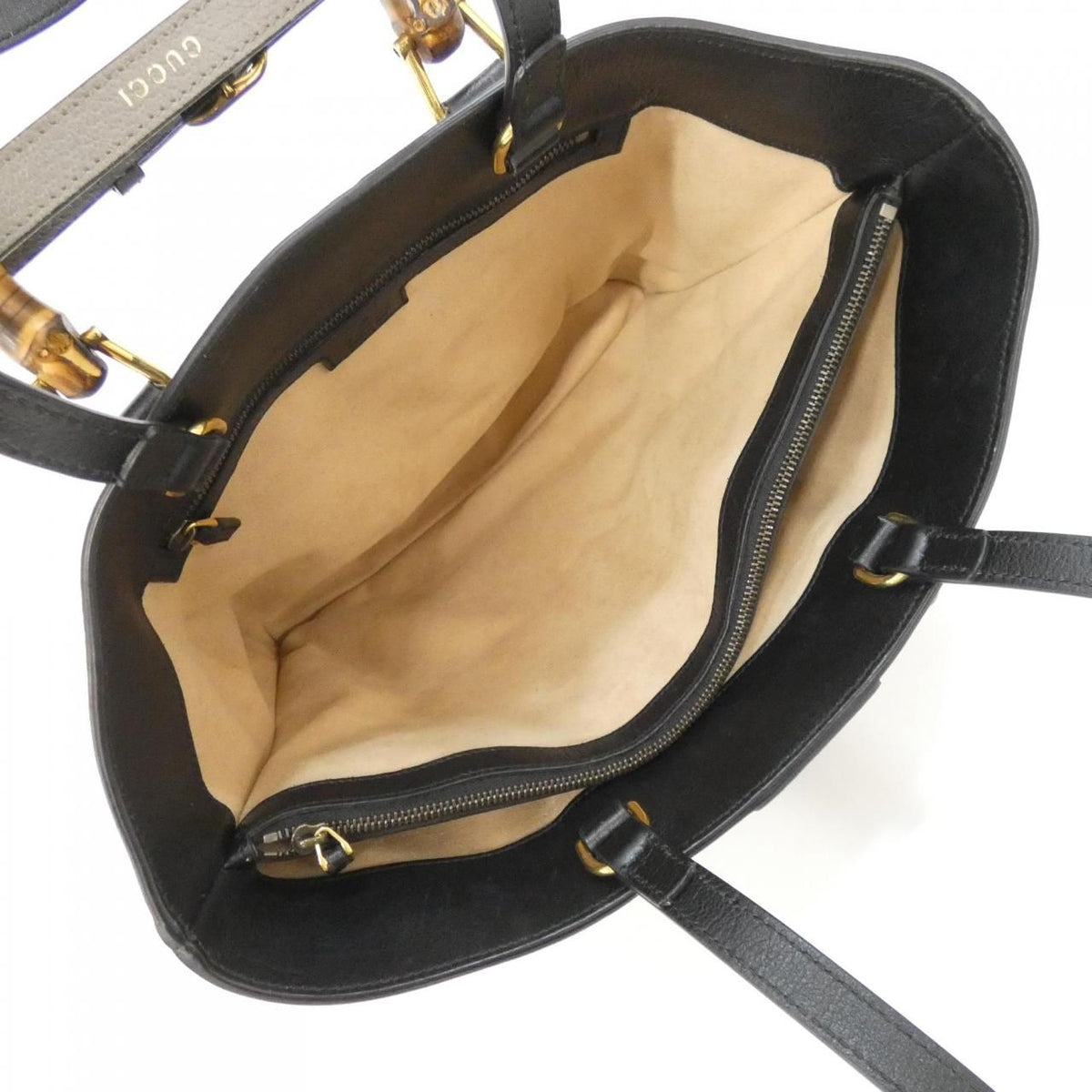 Gucci Diana Uaaay Bag — view 8