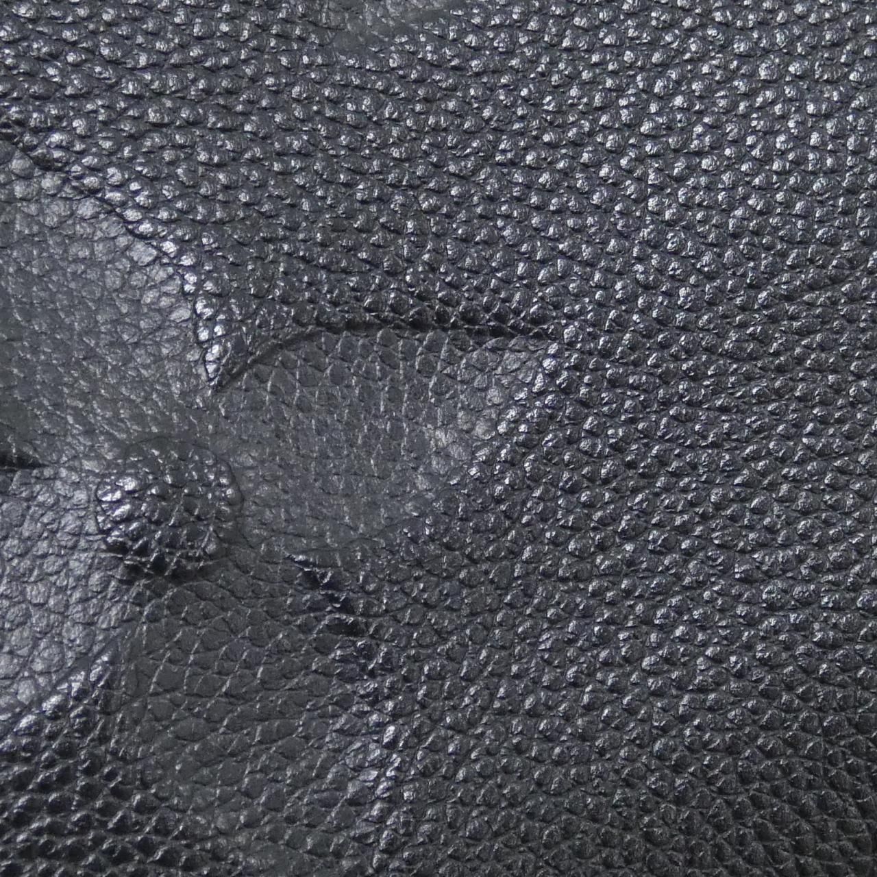 Louis Vuitton Monogram Empreinte on the Go MM Bag — view 3