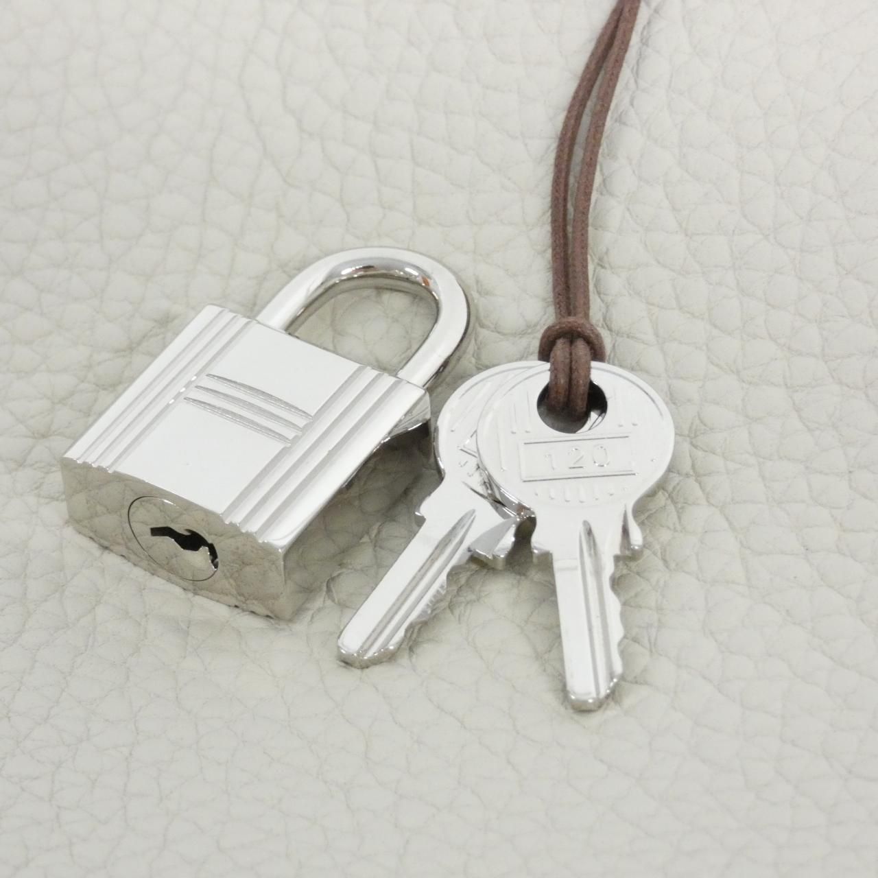 Hermes Picotin Lock PM Bag — view 3