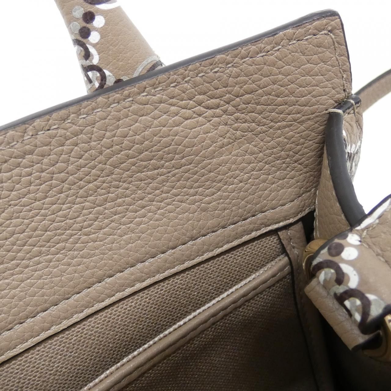 Gucci Aadwh Bag Handbag Beige — view 8