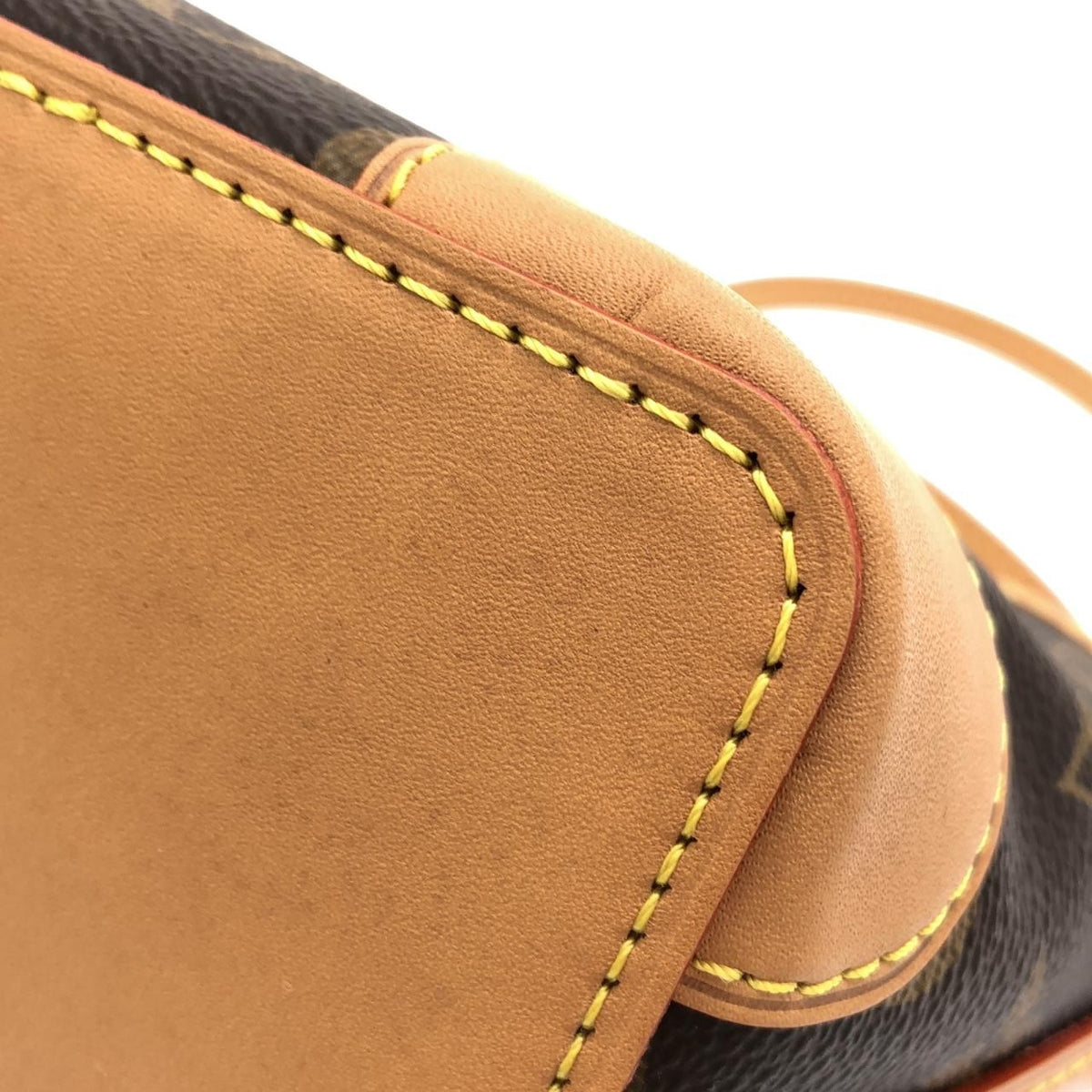 Louis Vuitton Monogram Noe Perth Shoulder Bag — view 3