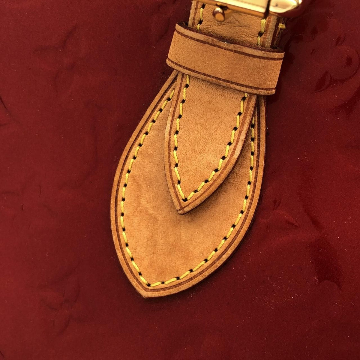Louis Vuitton Vernis Rosewood Avenue Bag — view 7