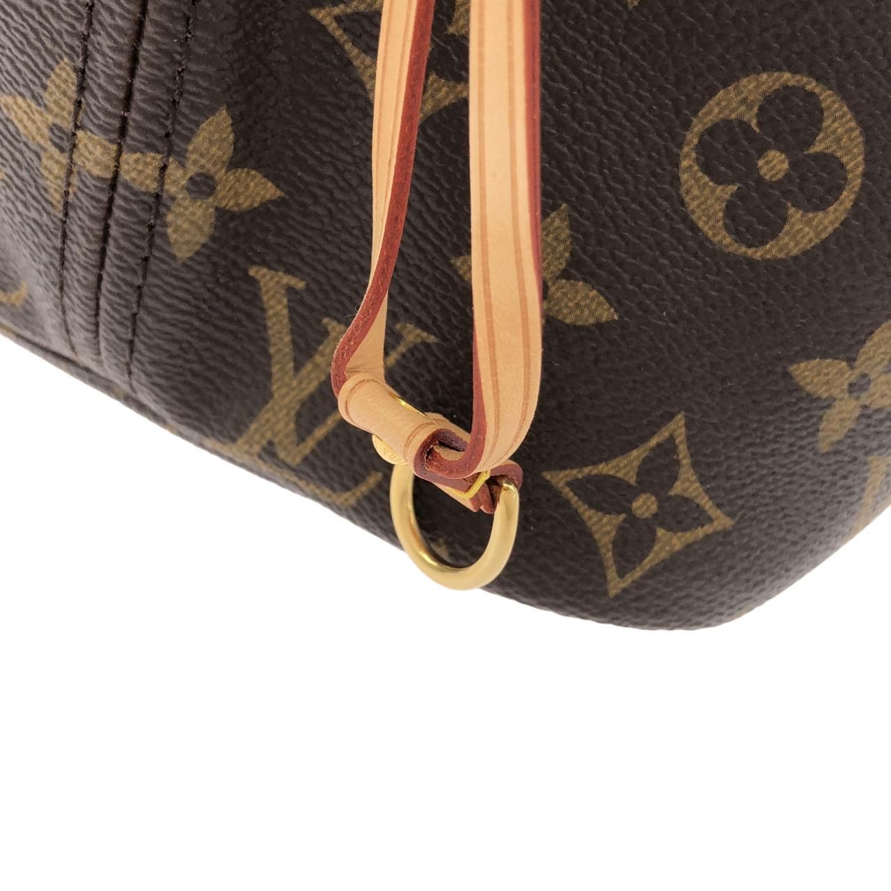 Louis Vuitton Monogram Neverfull MM Bag — view 5