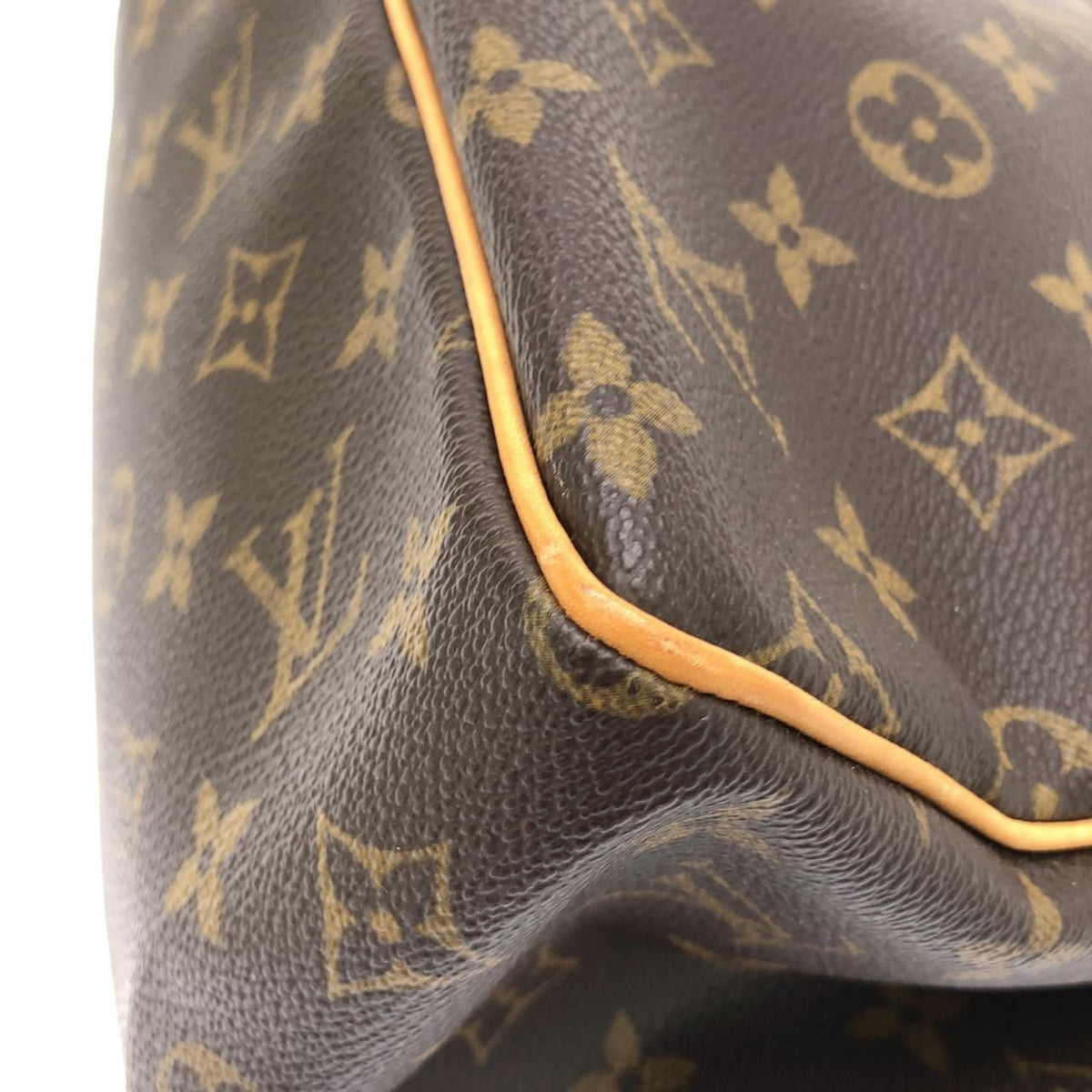 Louis Vuitton Monogram Batignolles Bag — view 4
