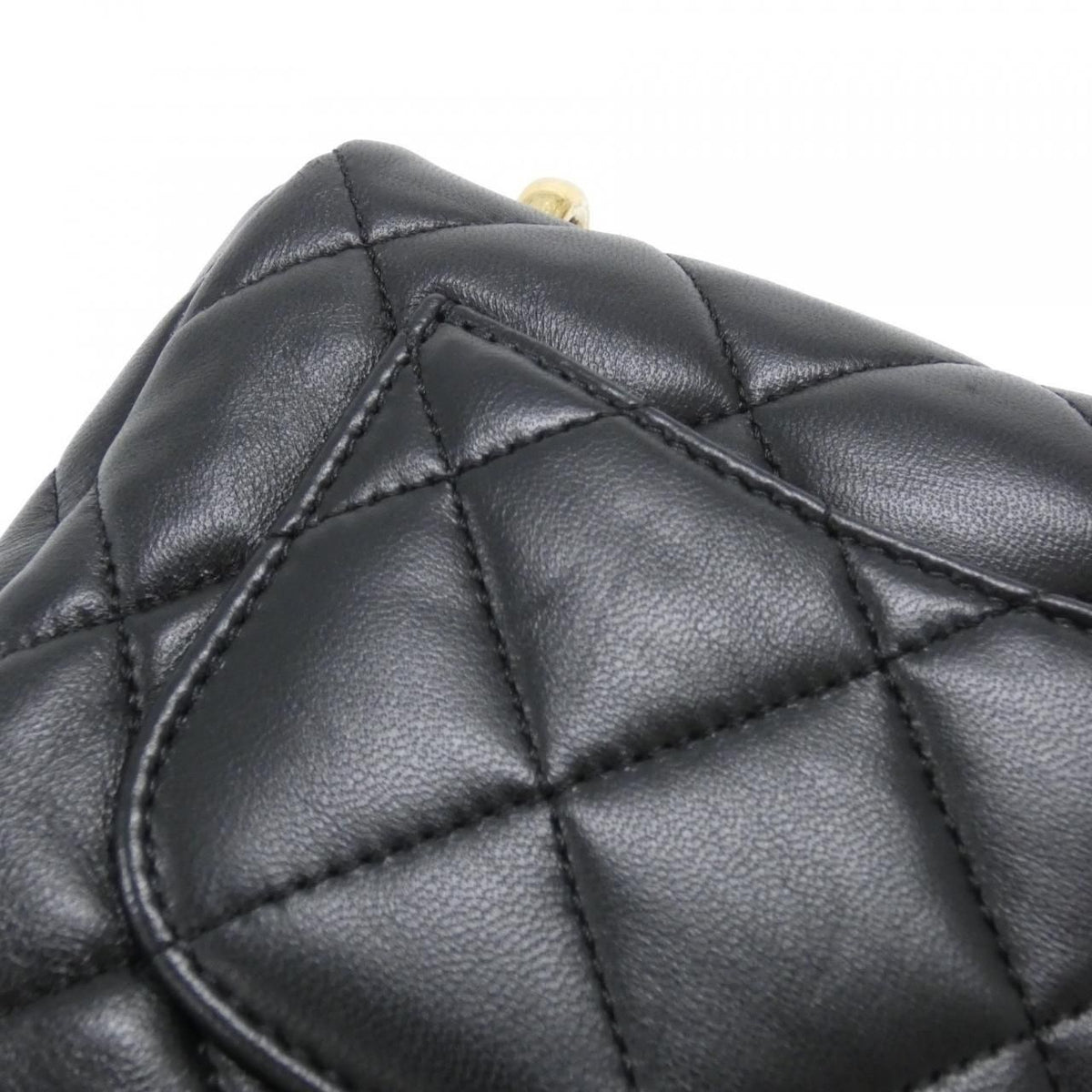 Chanel Shoulder Bag Black — view 7