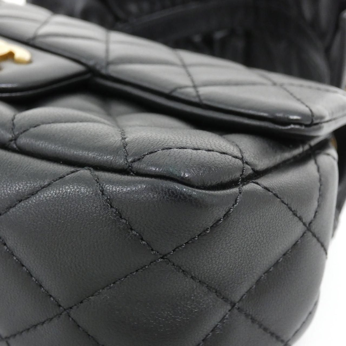 Chanel Shoulder Bag Black — view 3