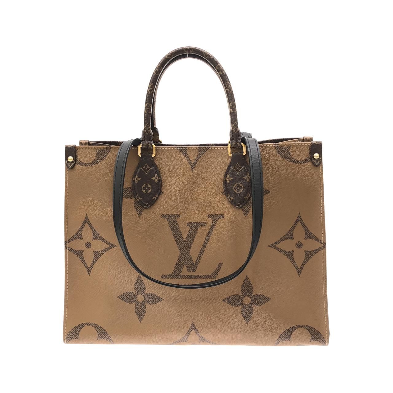 Louis Vuitton Monogram Giant on the Go MM Bag — view 2