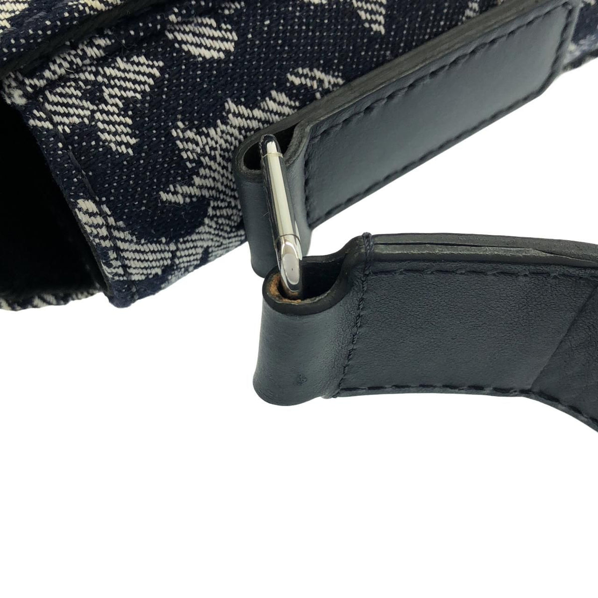 Louis Vuitton Monogram Tapestry Trunk Messenger — view 6