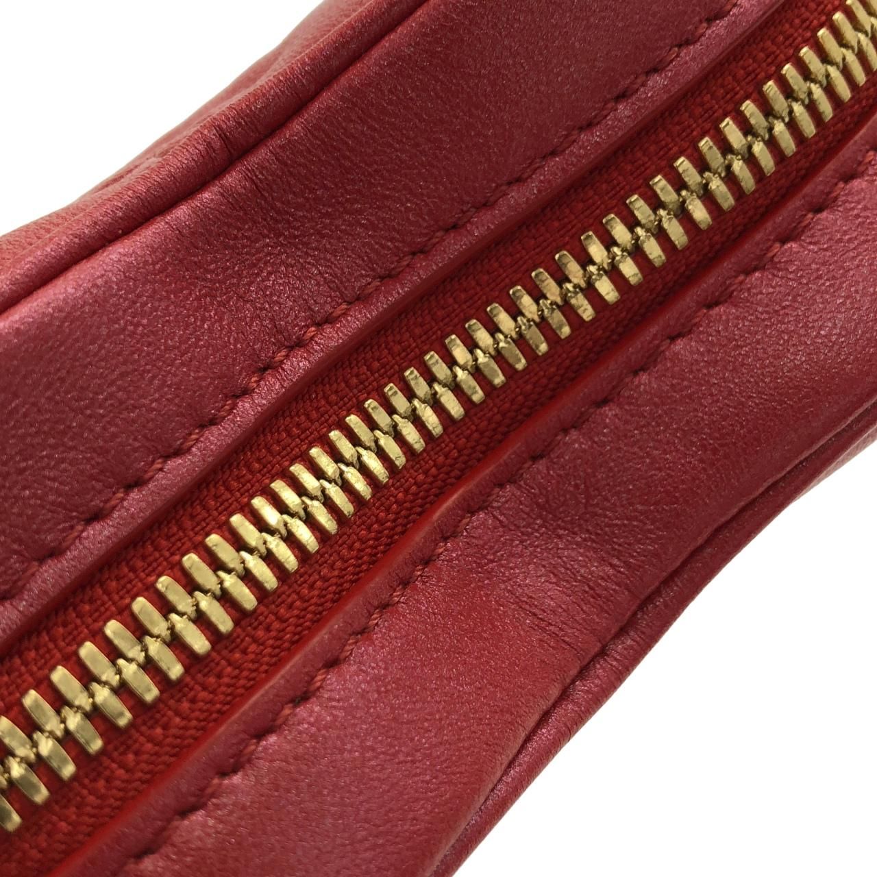 Louis Vuitton Heart on Chain Shoulder Bag — view 5