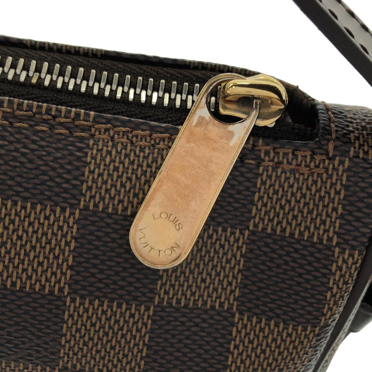 Louis Vuitton Damier Ravello GM Shoulder Bag — view 6