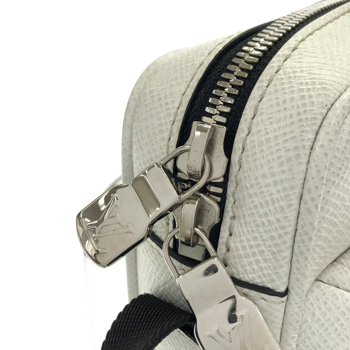 Louis Vuitton Taigarama Outdoor Messenger Shoulder Bag — view 6