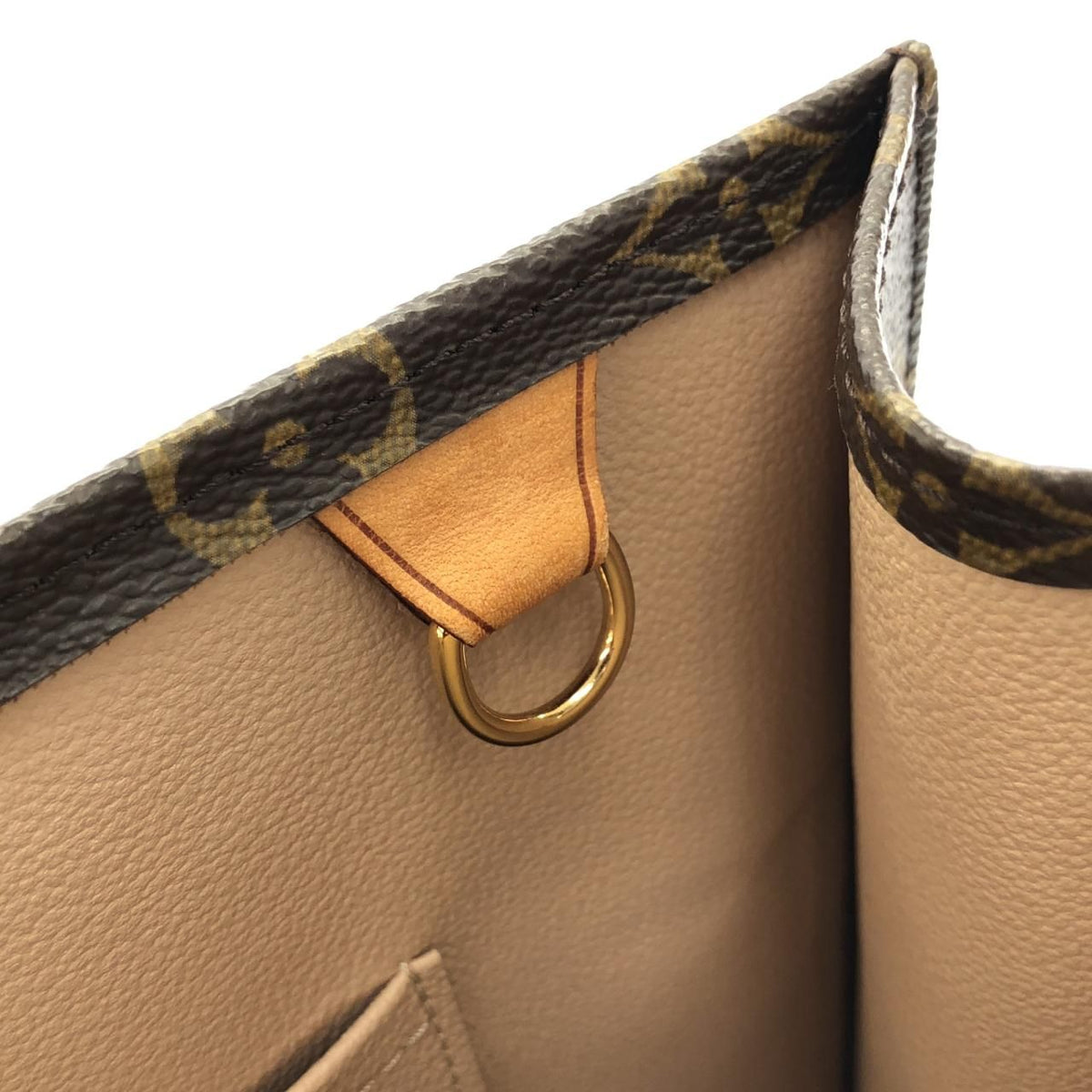 Louis Vuitton Monogram Sac Plat Bag — view 8