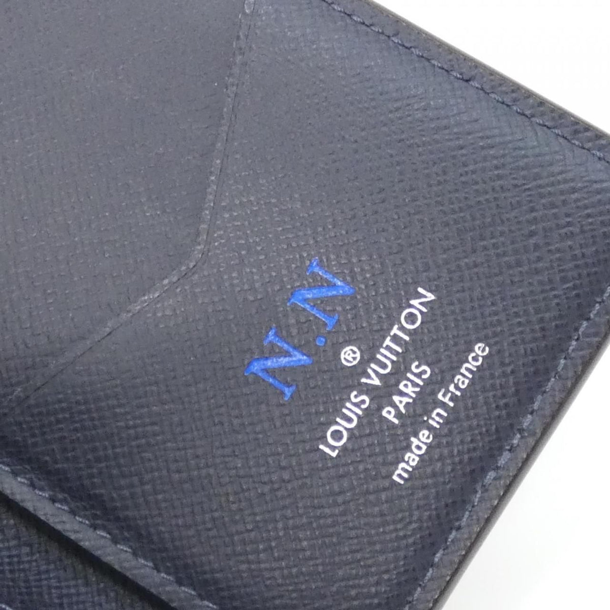 Louis Vuitton Taiga Pocket Organizer Card Case — view 5